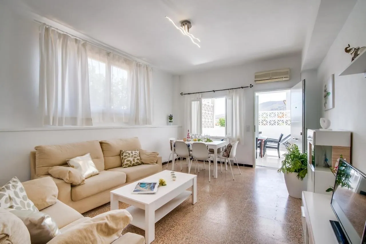 Ideal Property Mallorca - Casa Sabrina Cala Mesquida  Spanien